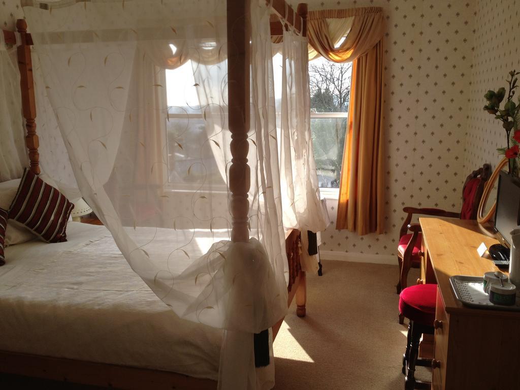 Hammonds Park Guest House Тенби Стая снимка